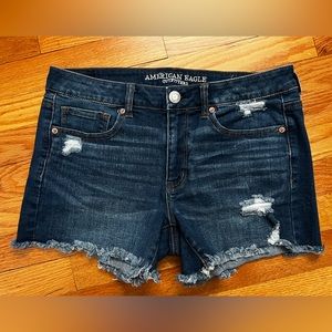 AEO Destroyed Denim Shorts - Midi